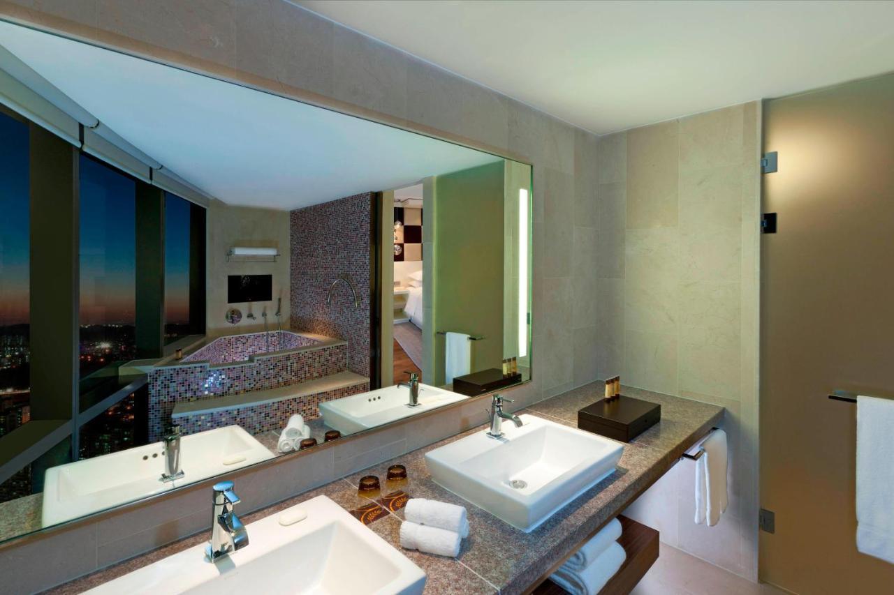 Sheraton Seoul D Cube City Hotel Gimpo Exteriör bild